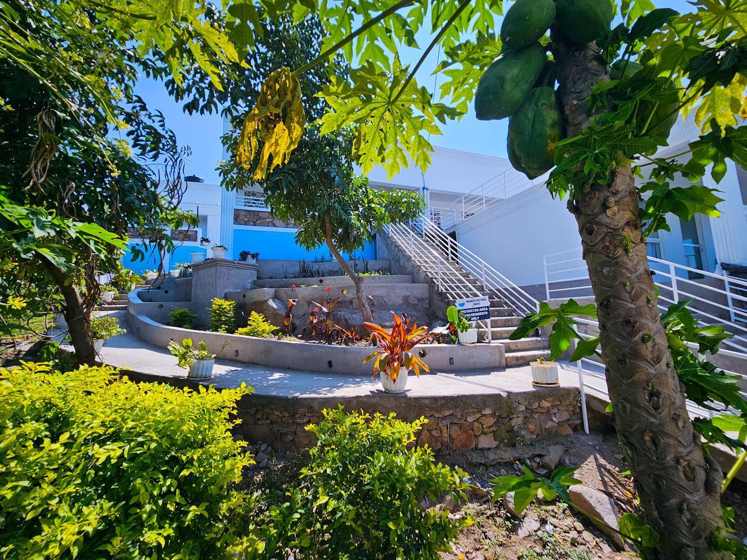 Takawiri Victoria Sands Hotel Takawiri Island Exterior photo